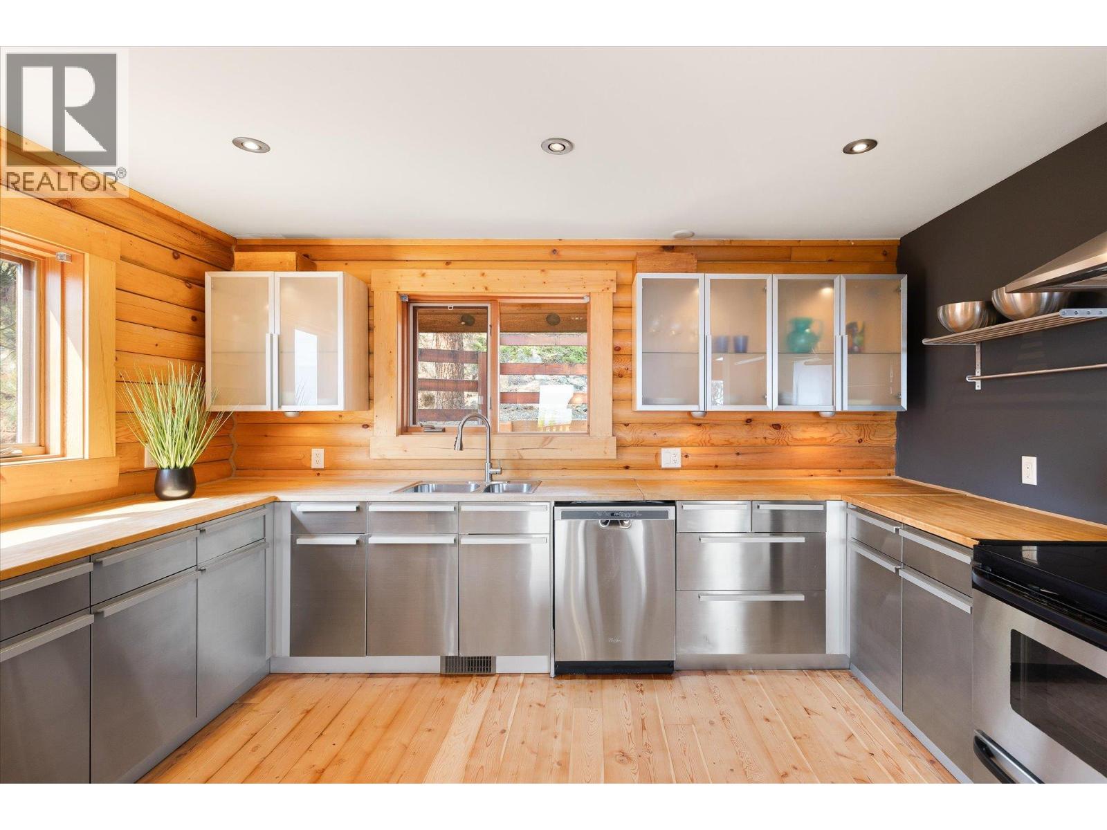 1469 Vancouver Road Property Photo 8