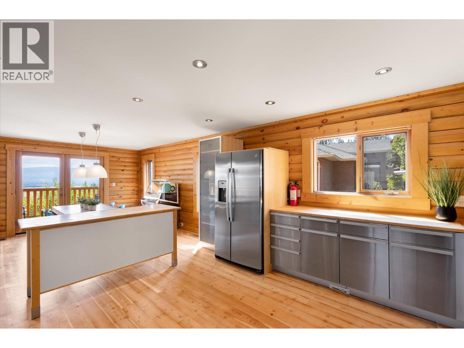1469 Vancouver Road Property Photo 10