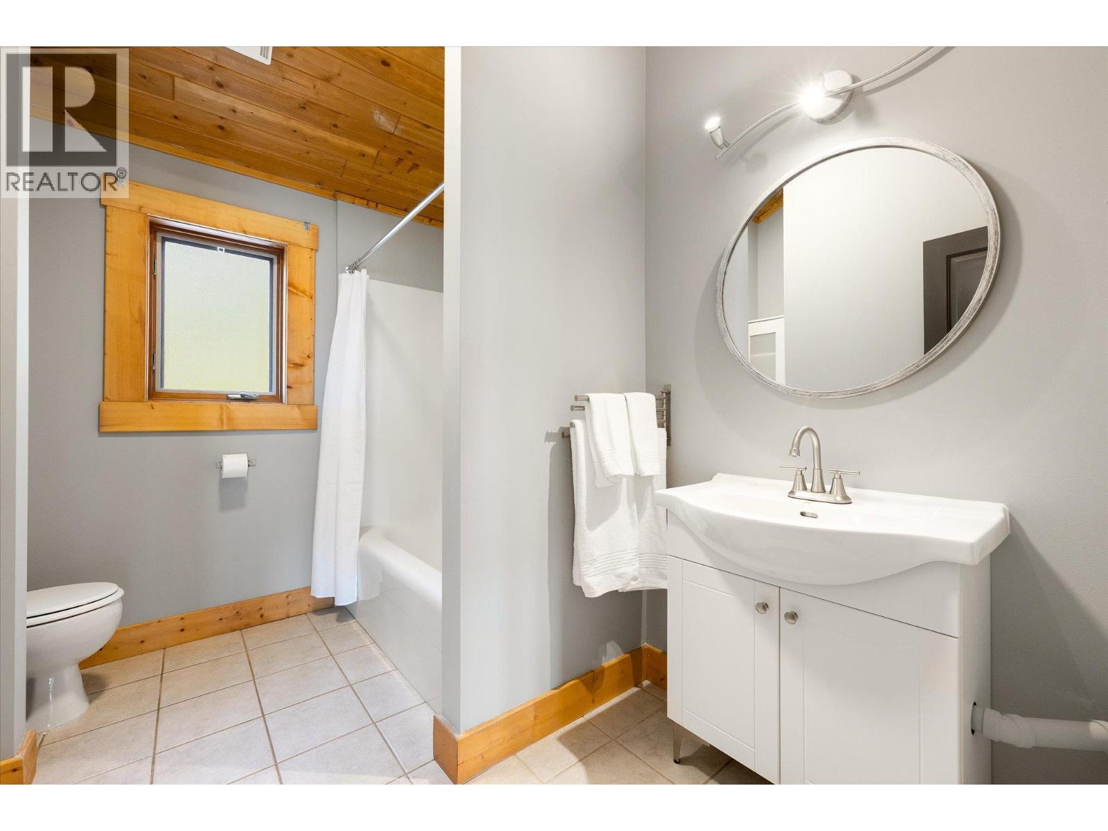 1469 Vancouver Road Property Photo 40