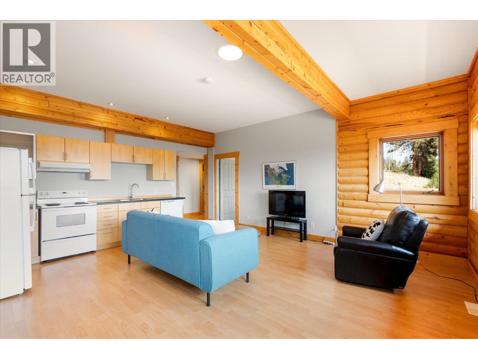 1469 Vancouver Road Property Photo 43