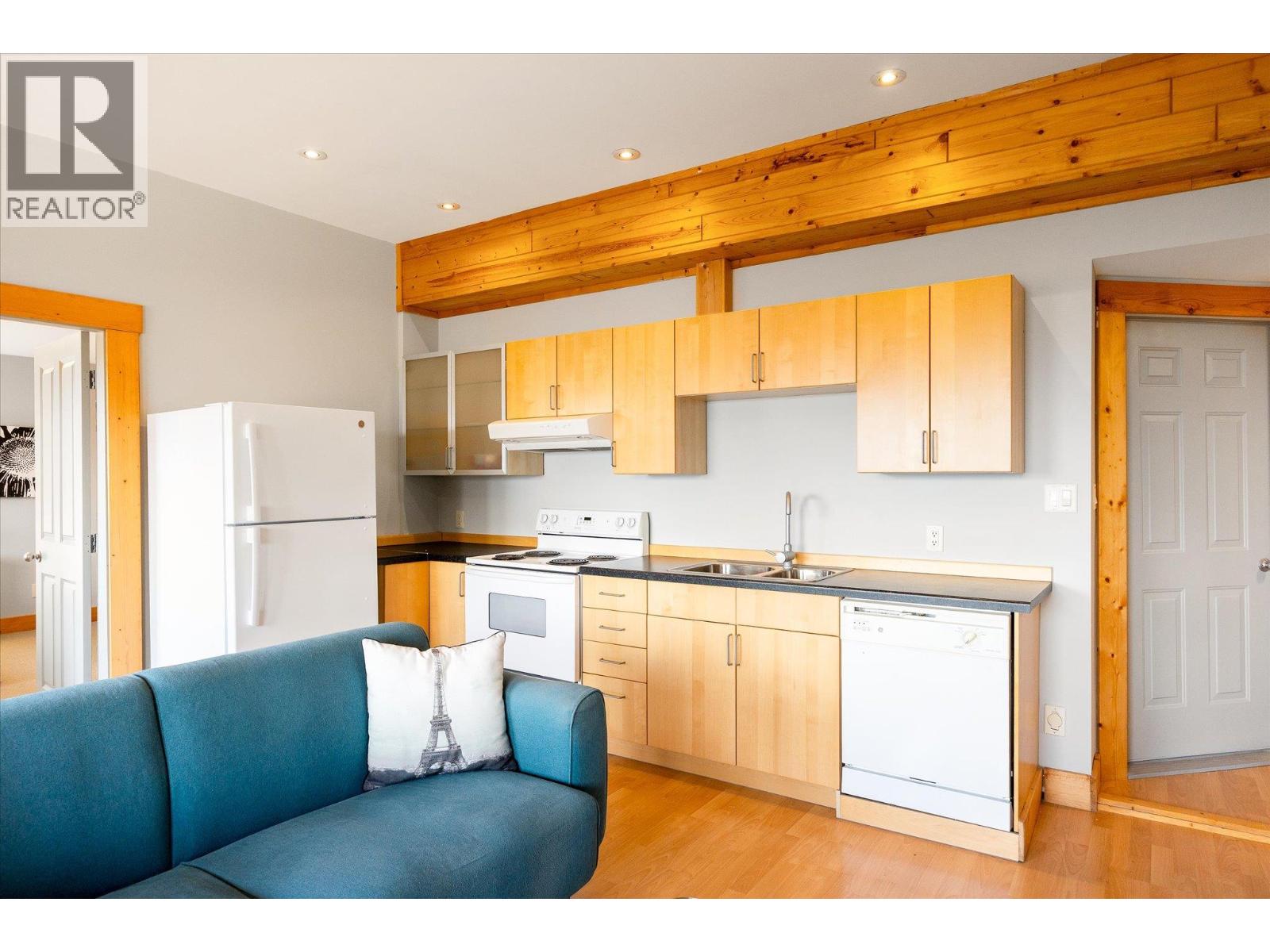 1469 Vancouver Road Property Photo 44