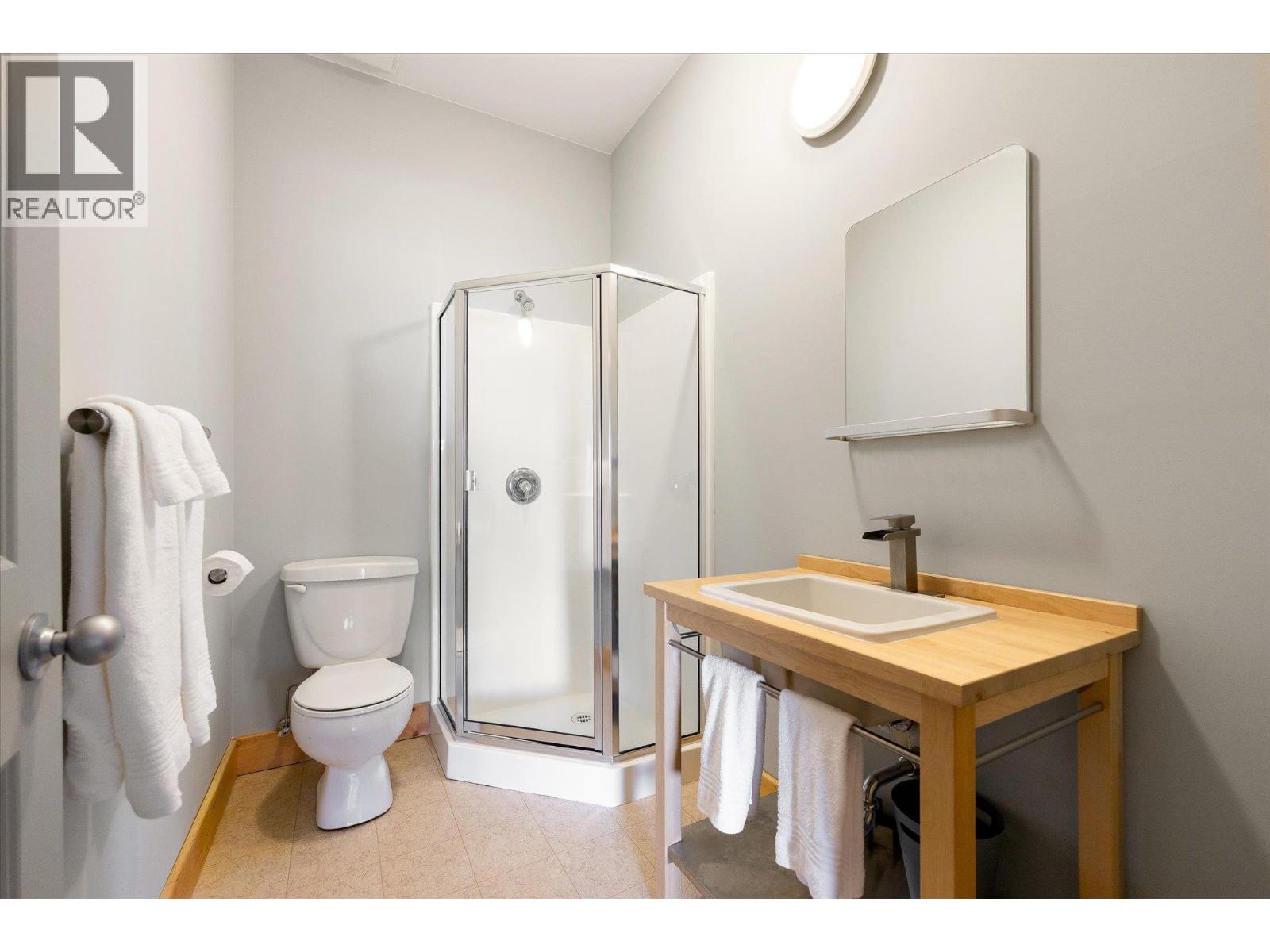1469 Vancouver Road Property Photo 46