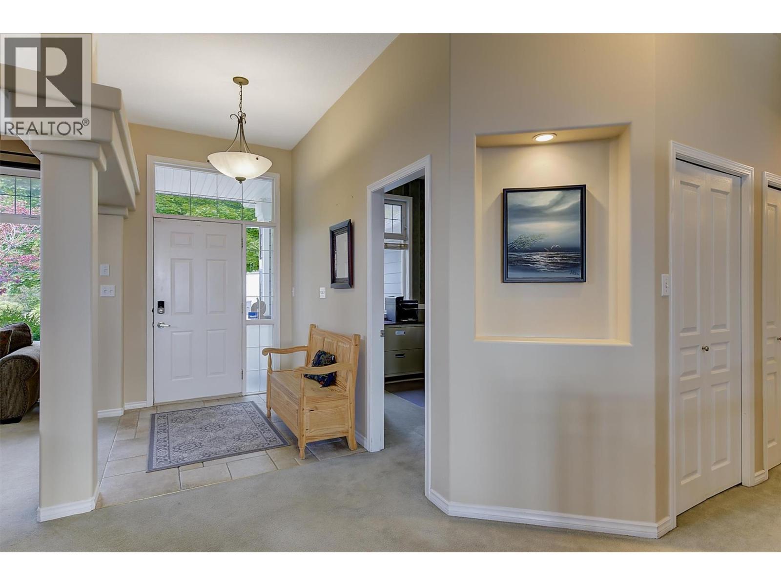 2280 Shannon Hills Drive Property Photo 4