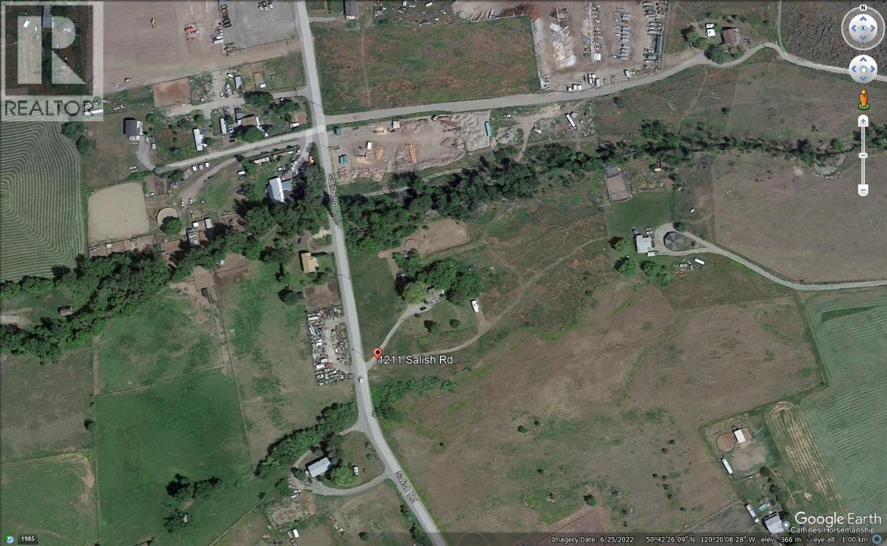 1207 Salish Road Property Photo 2