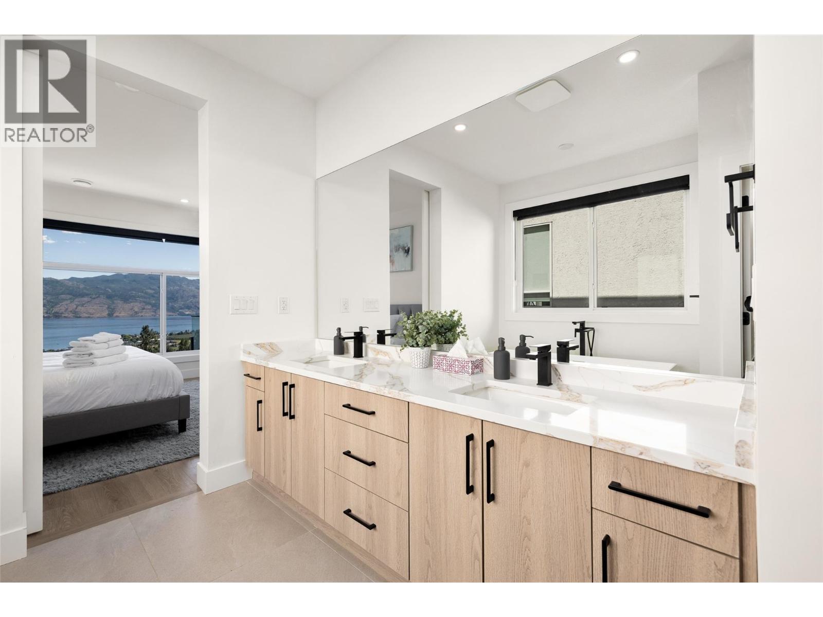 1425 Menu Road Property Photo 41
