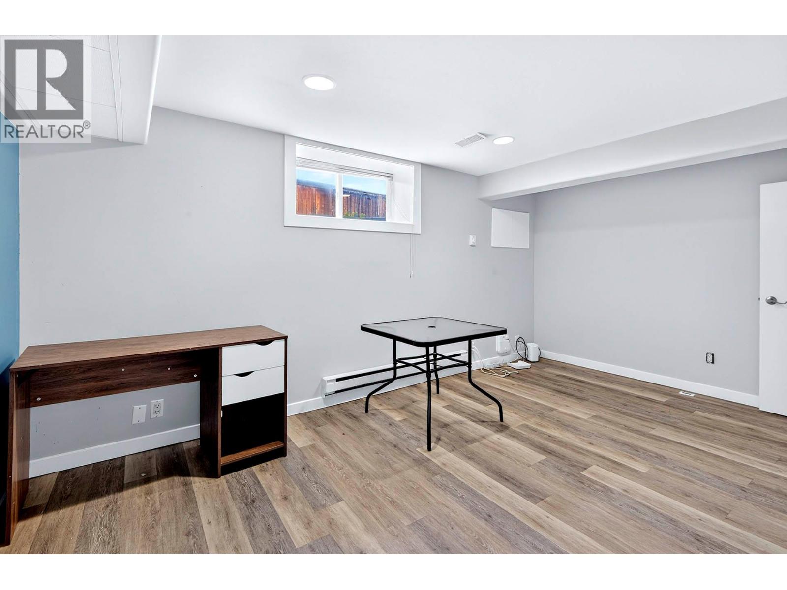 2710 Westsyde Road Property Photo 12