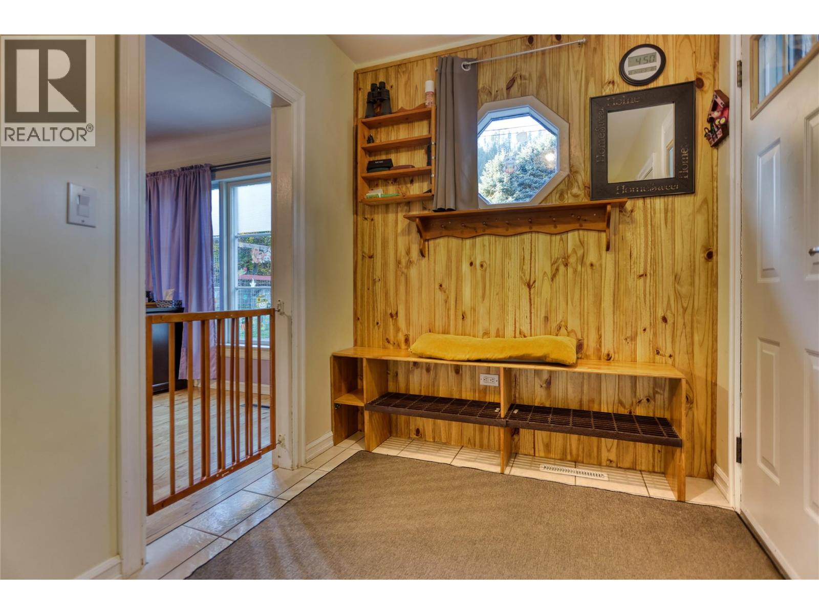 2066 Caughlin Road Property Photo 18