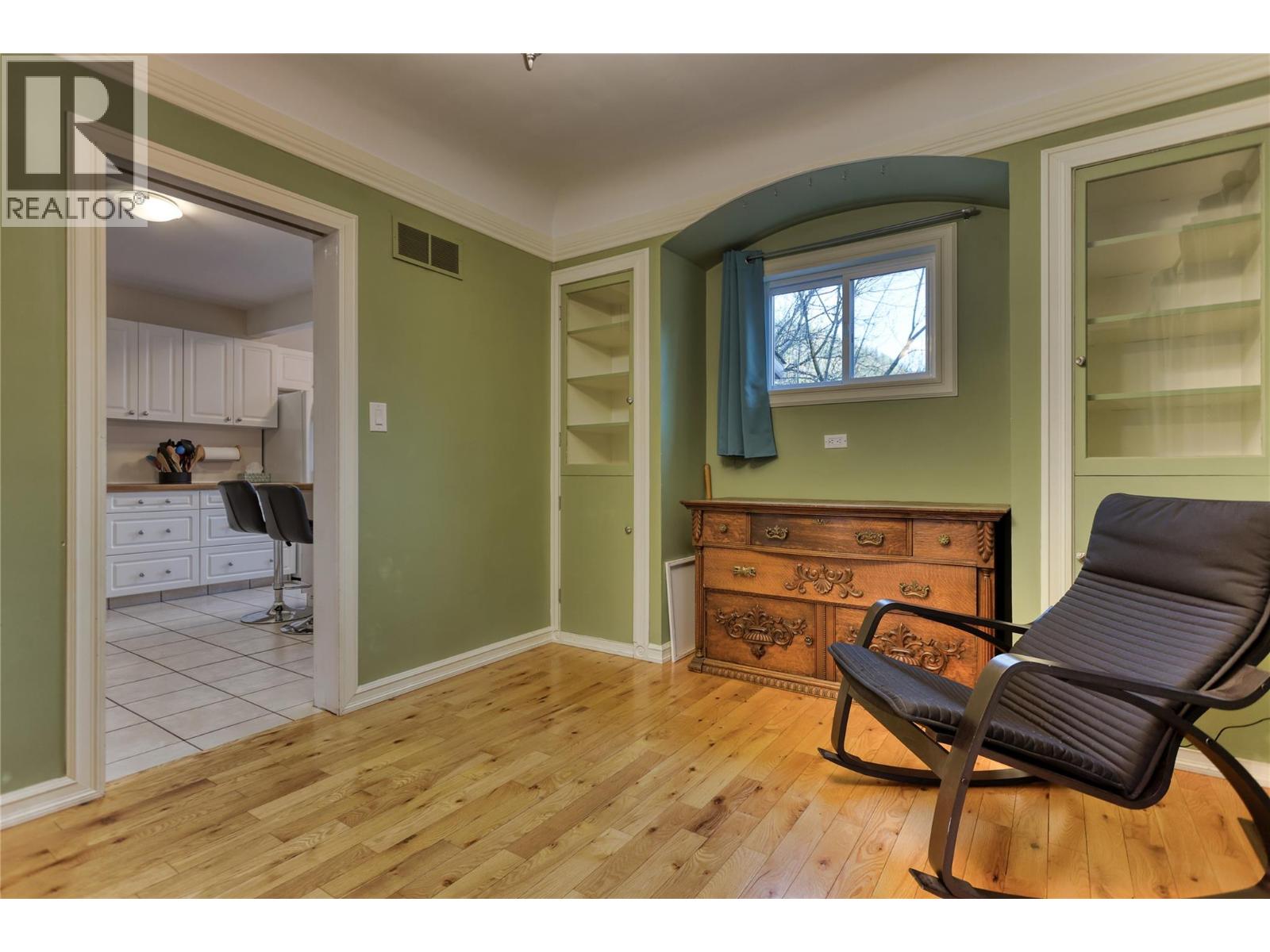 2066 Caughlin Road Property Photo 26