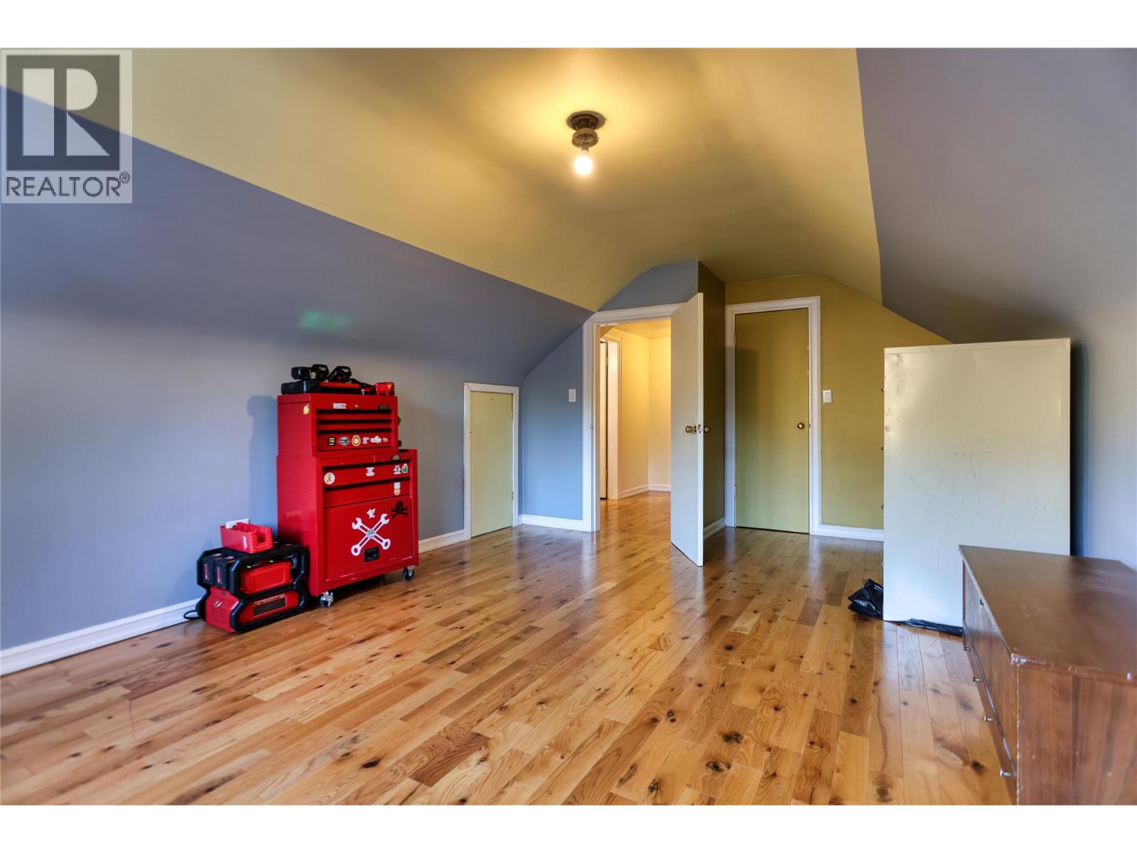2066 Caughlin Road Property Photo 39