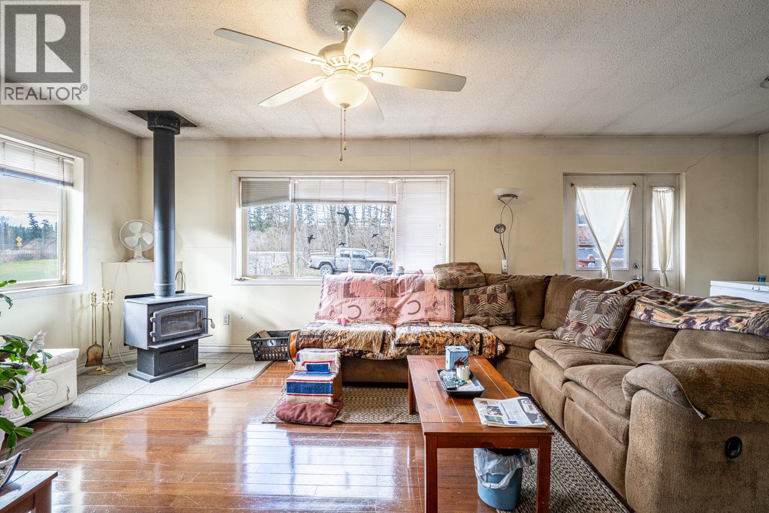 4536 97a Highway Property Photo 12