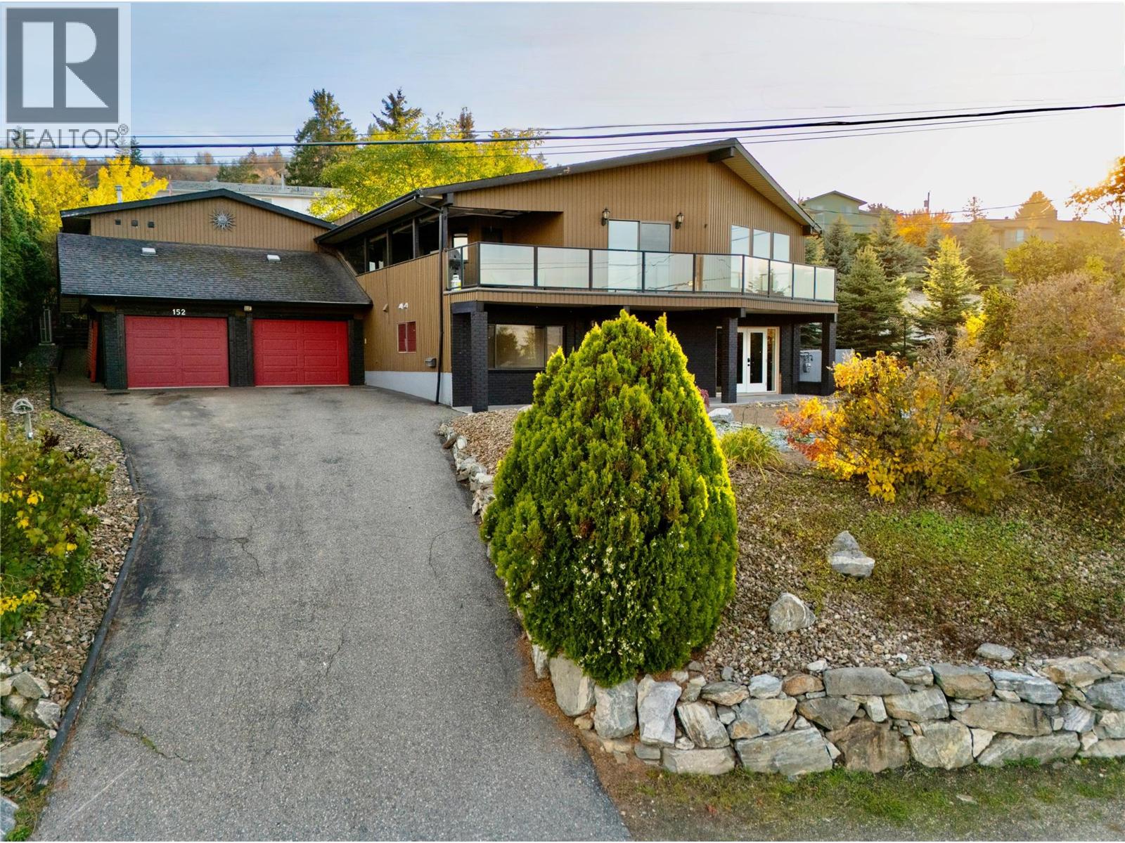152 Lindsay Road Property Photo 1
