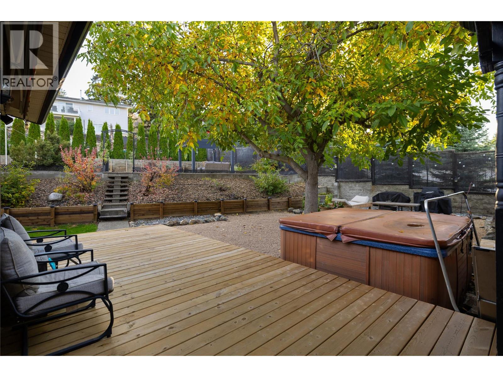 152 Lindsay Road Property Photo 4
