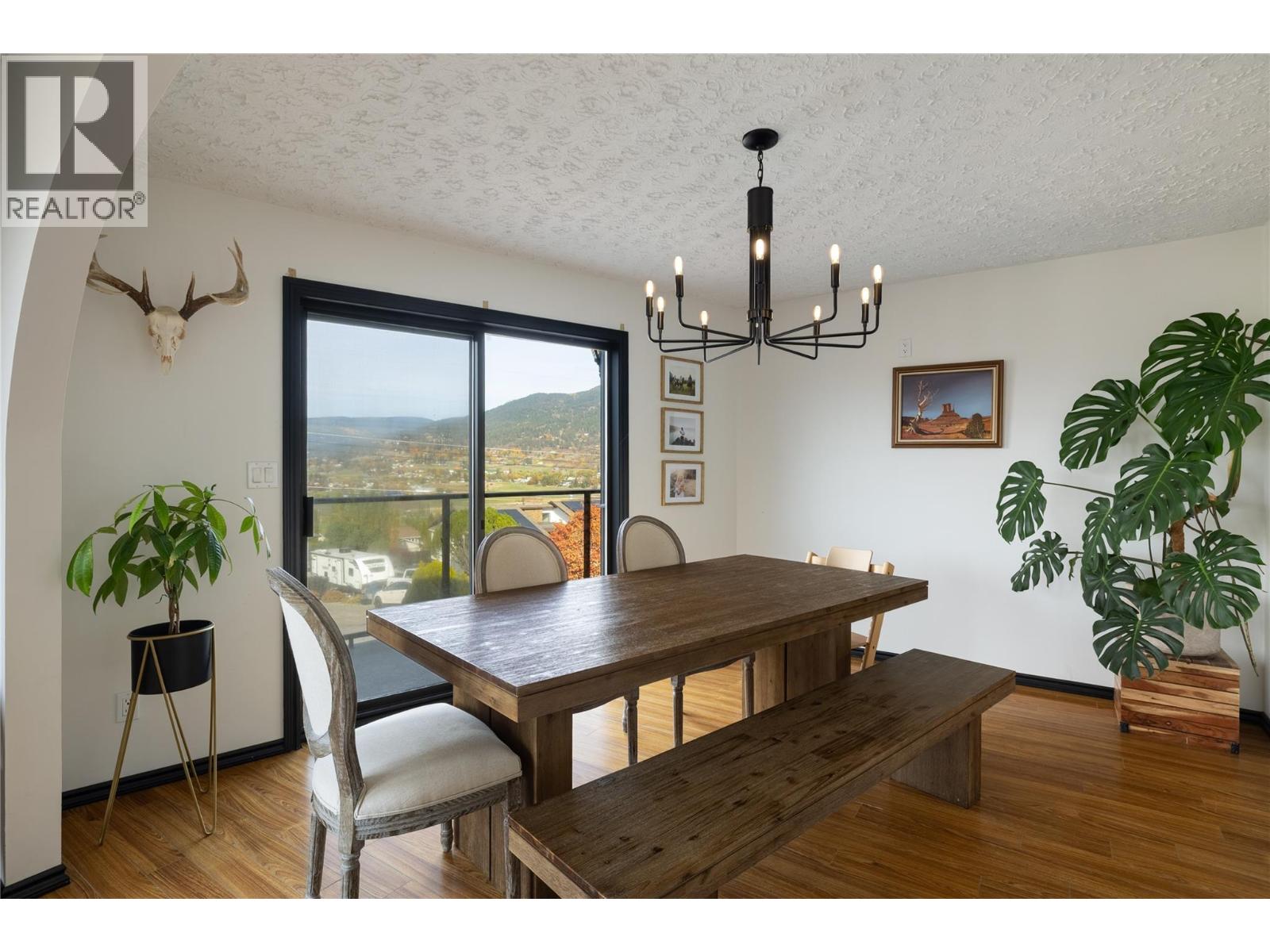 152 Lindsay Road Property Photo 14
