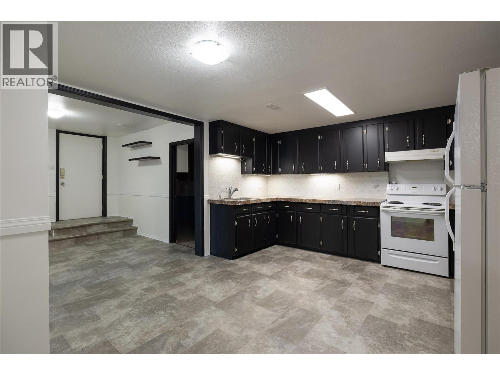 152 Lindsay Road Property Photo 49