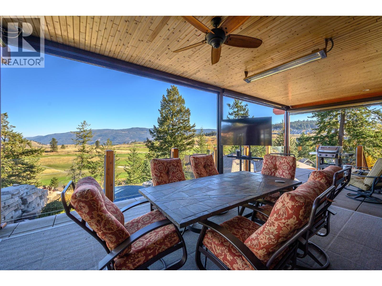532 Falcon Point Way Property Photo 33