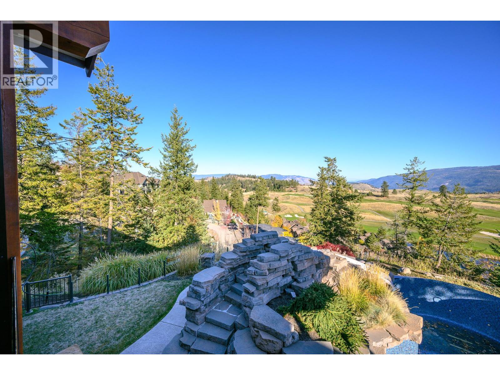 532 Falcon Point Way Property Photo 35
