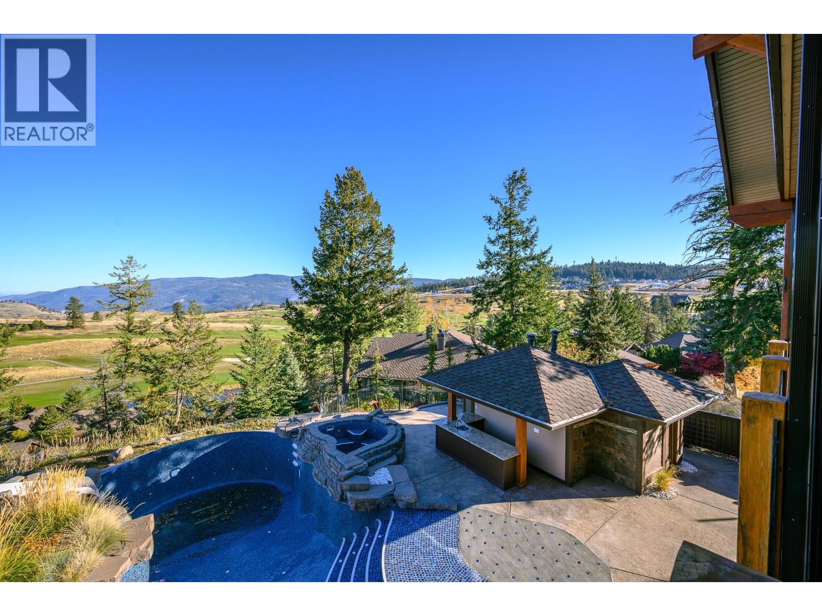 532 Falcon Point Way Property Photo 37