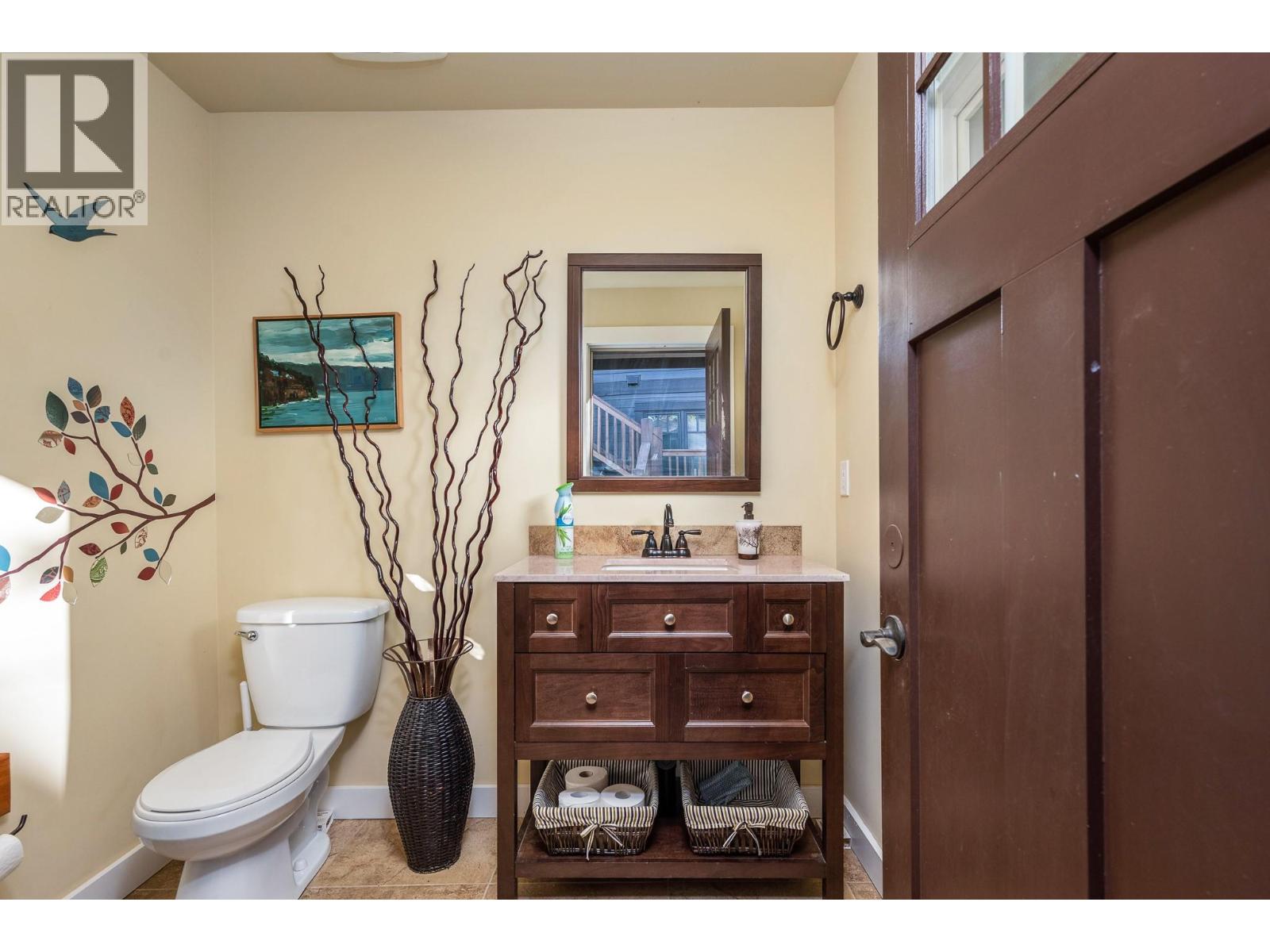 532 Falcon Point Way Property Photo 65