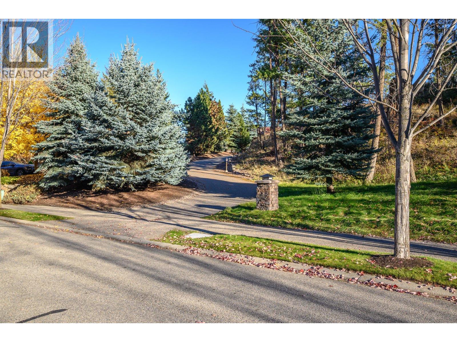 532 Falcon Point Way Property Photo 72