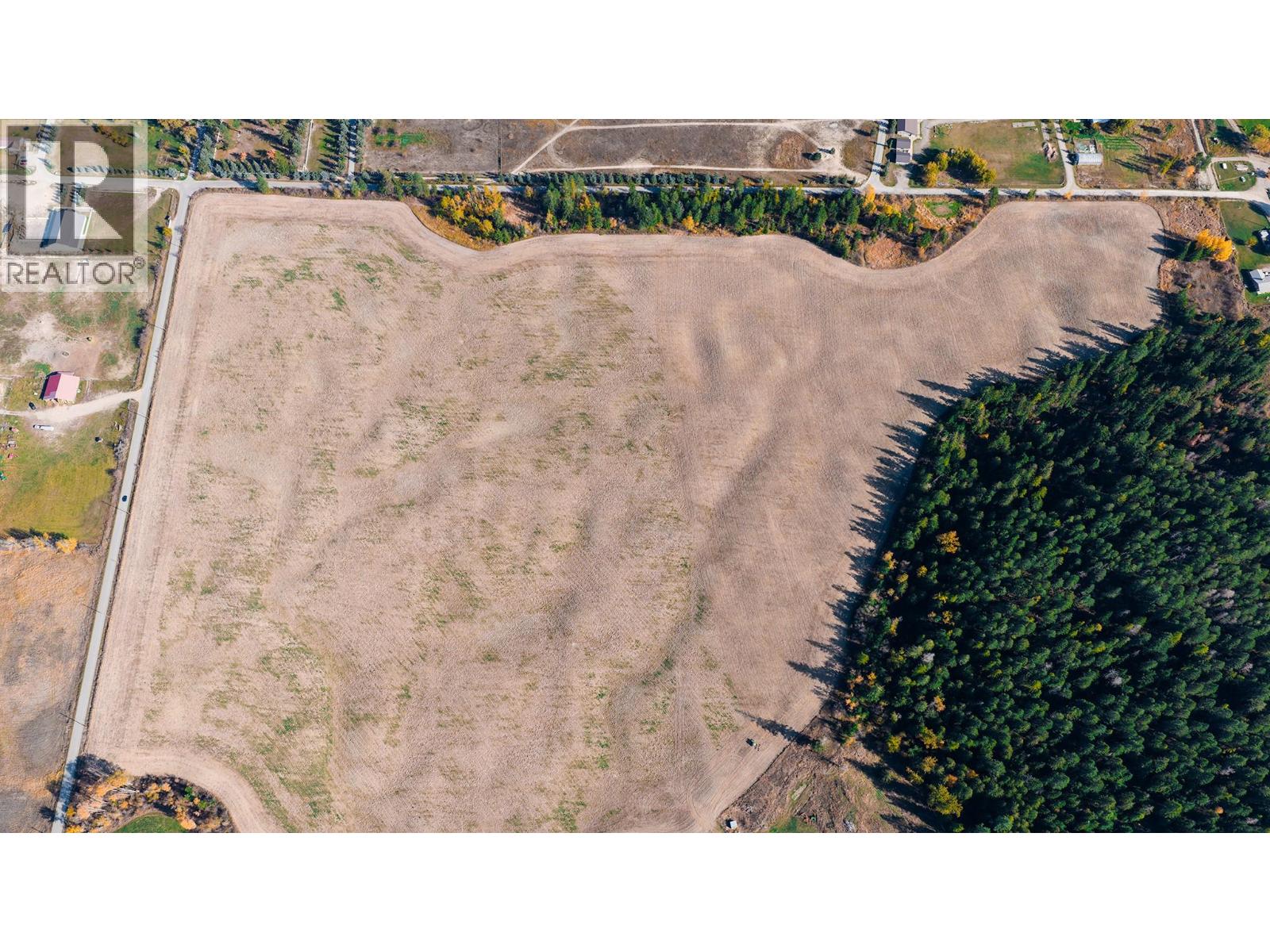 East Field Lyons Road Property Photo 4