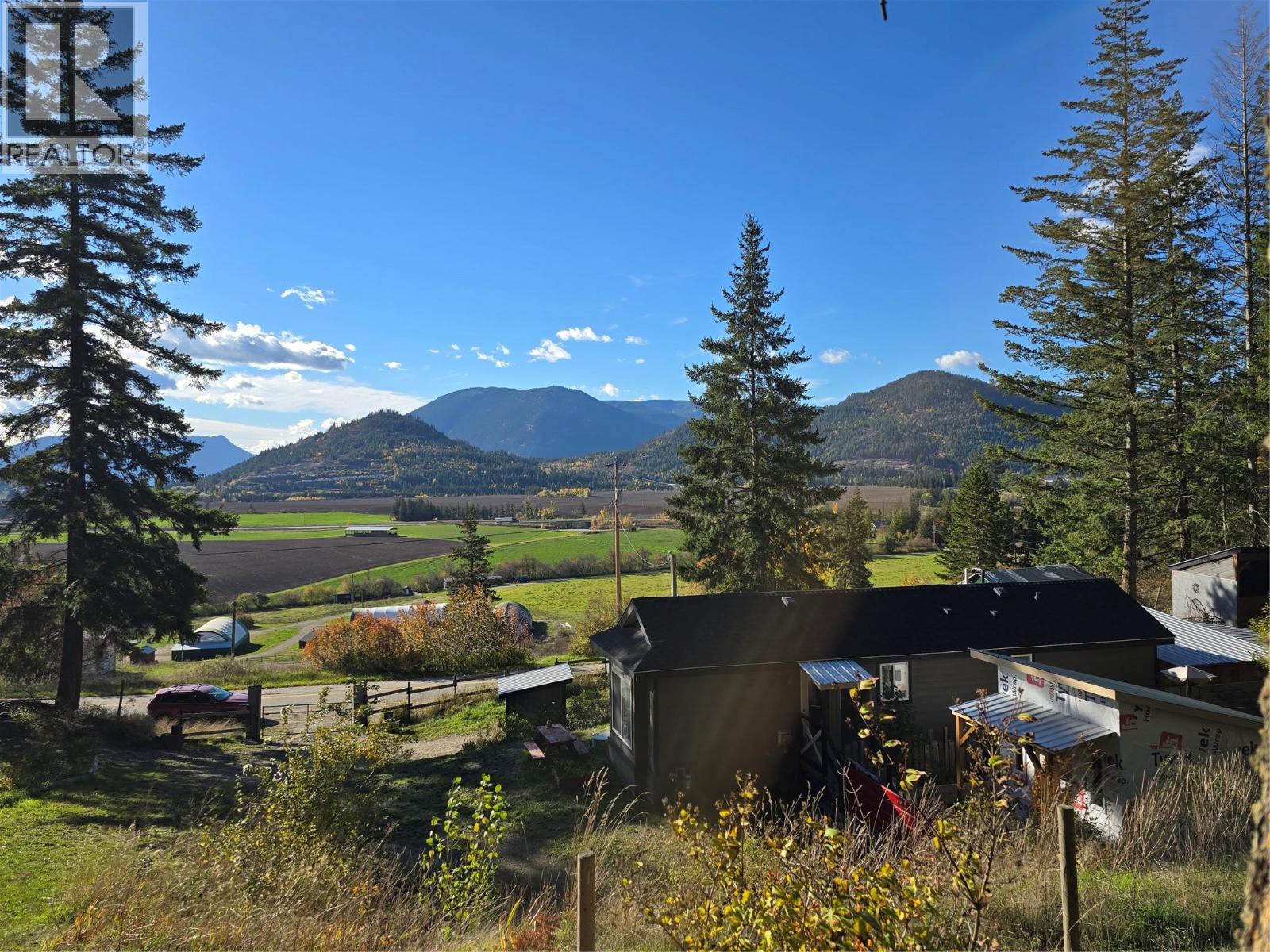 4050 White Lake Road Property Photo 1