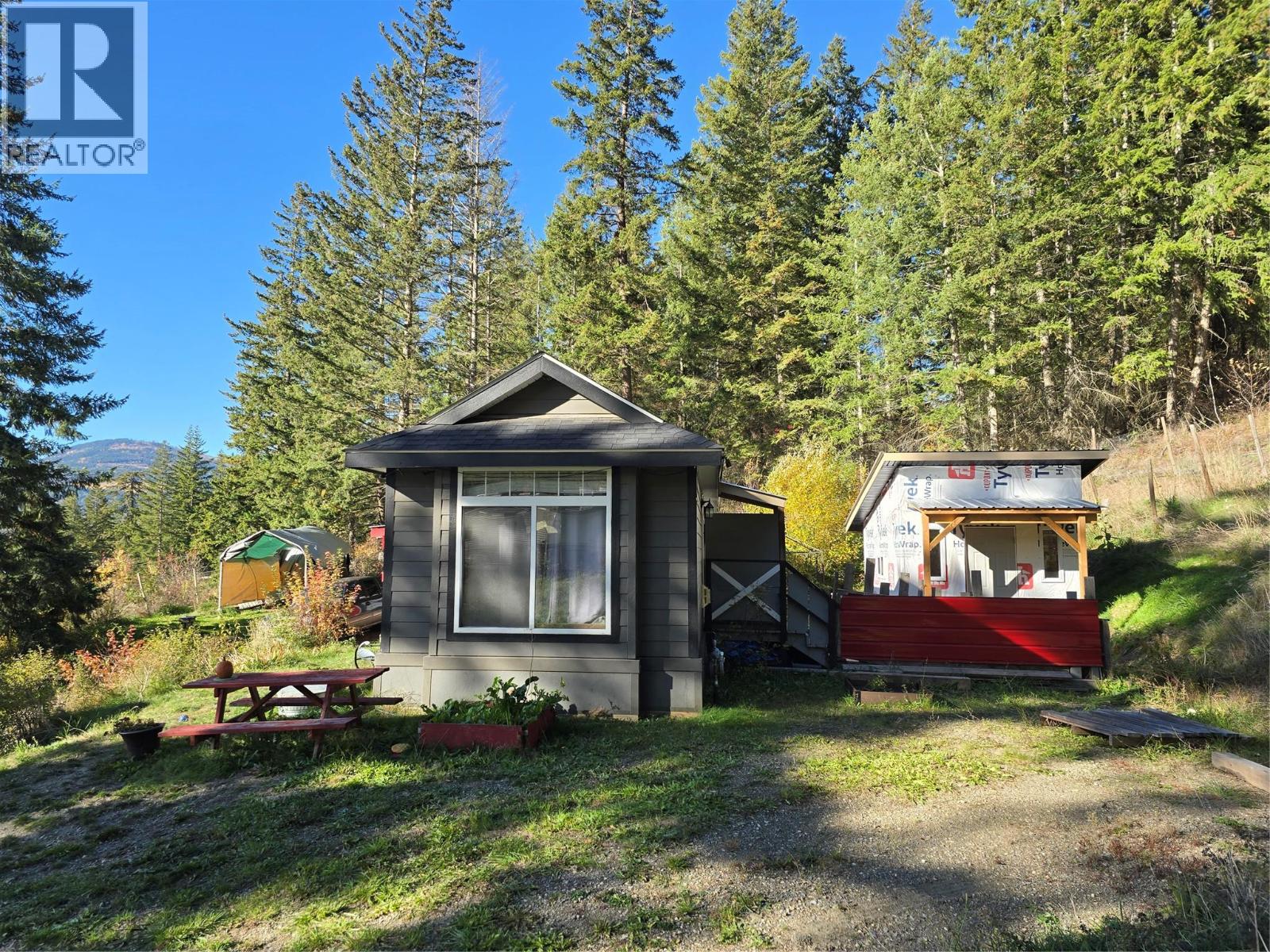 4050 White Lake Road Property Photo 4