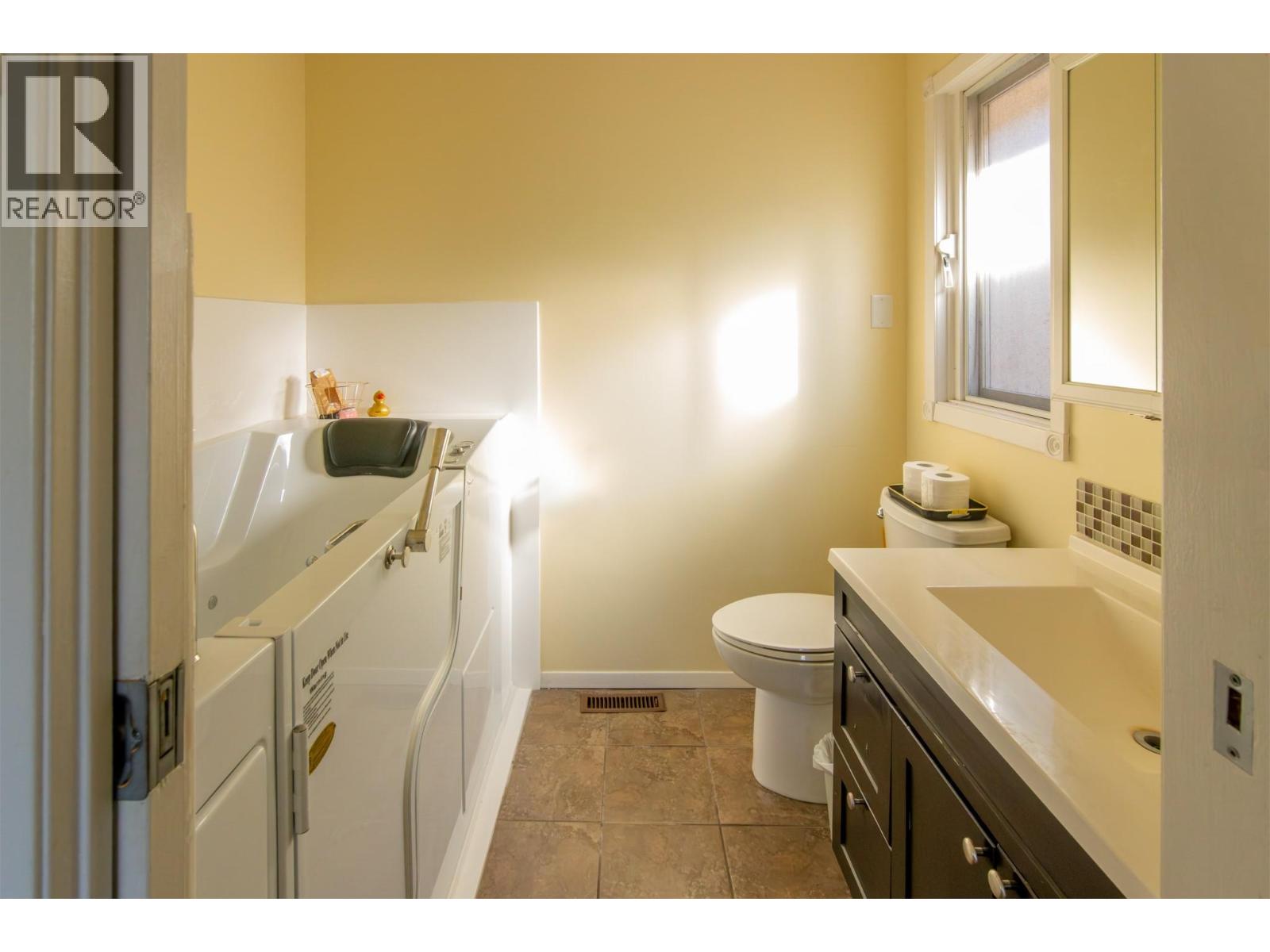 2455 5th Avenue Ne Property Photo 19