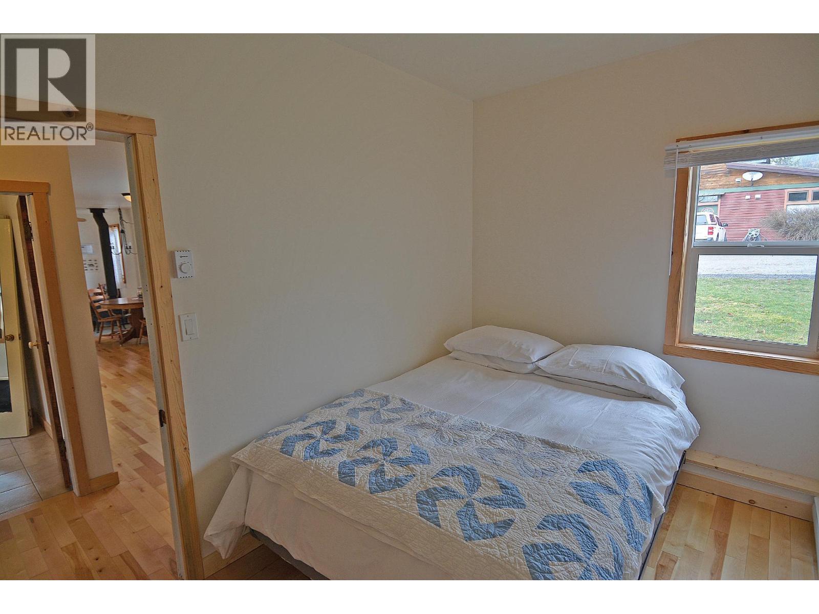 124 Lake Avenue Property Photo 17