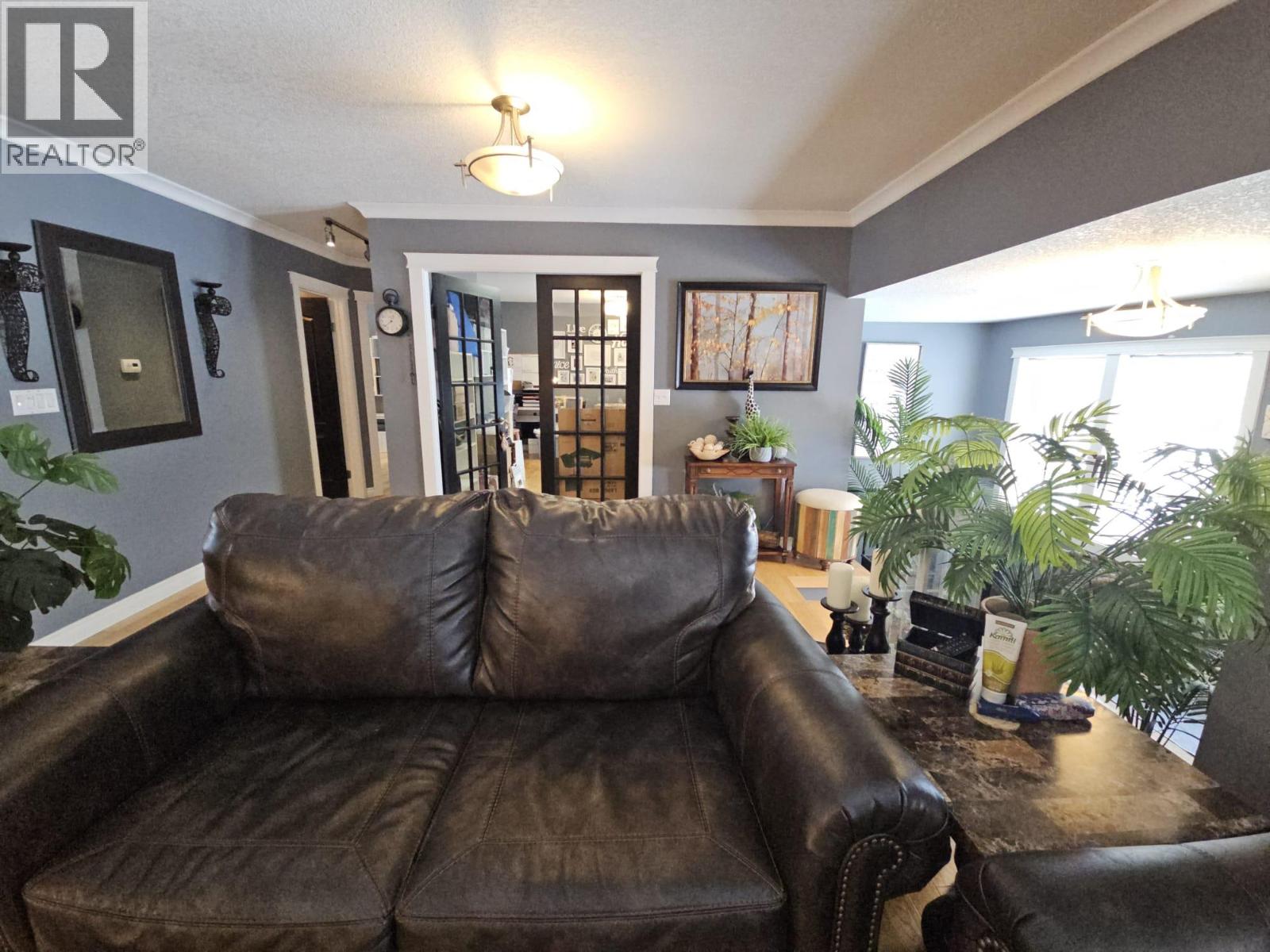 4709 45 Street Ne Property Photo 17