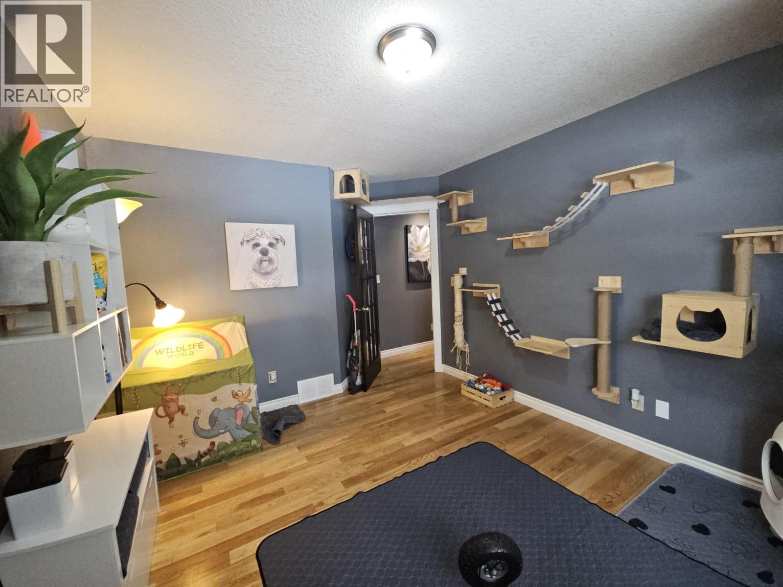 4709 45 Street Ne Property Photo 44