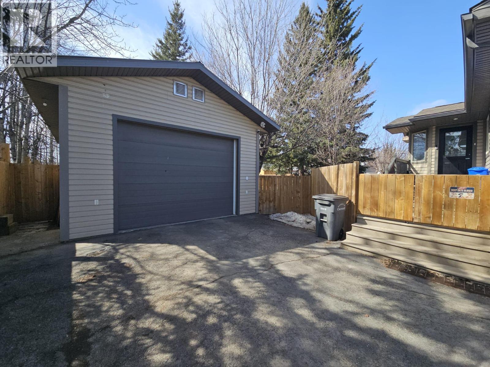 4709 45 Street Ne Property Photo 86
