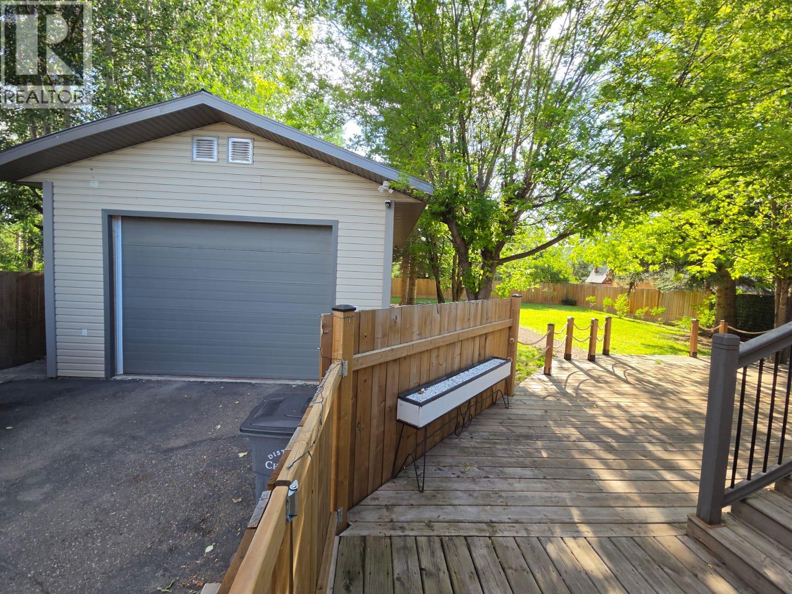 4709 45 Street Ne Property Photo 97