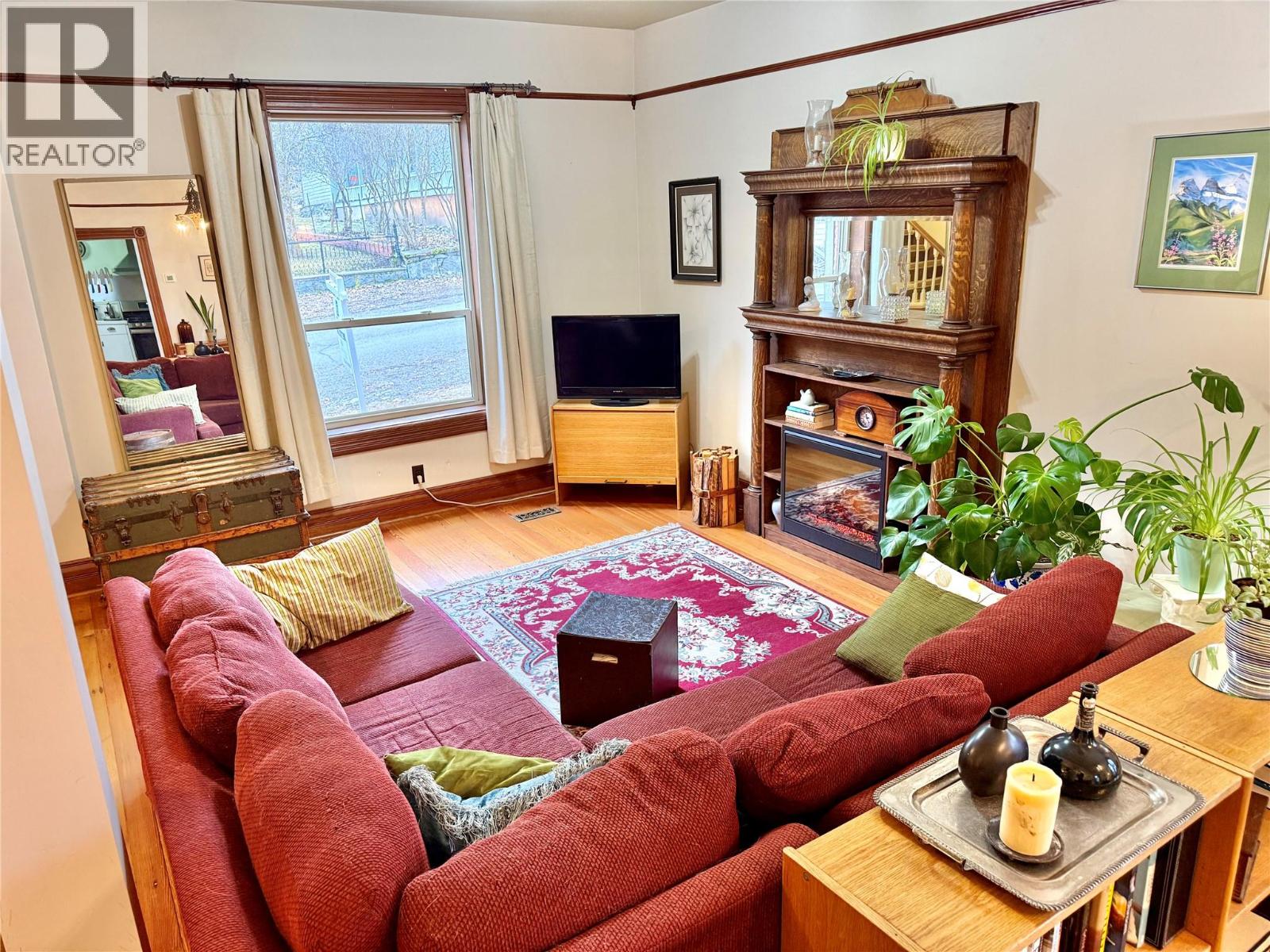 267 Long Lake Avenue Property Photo 4