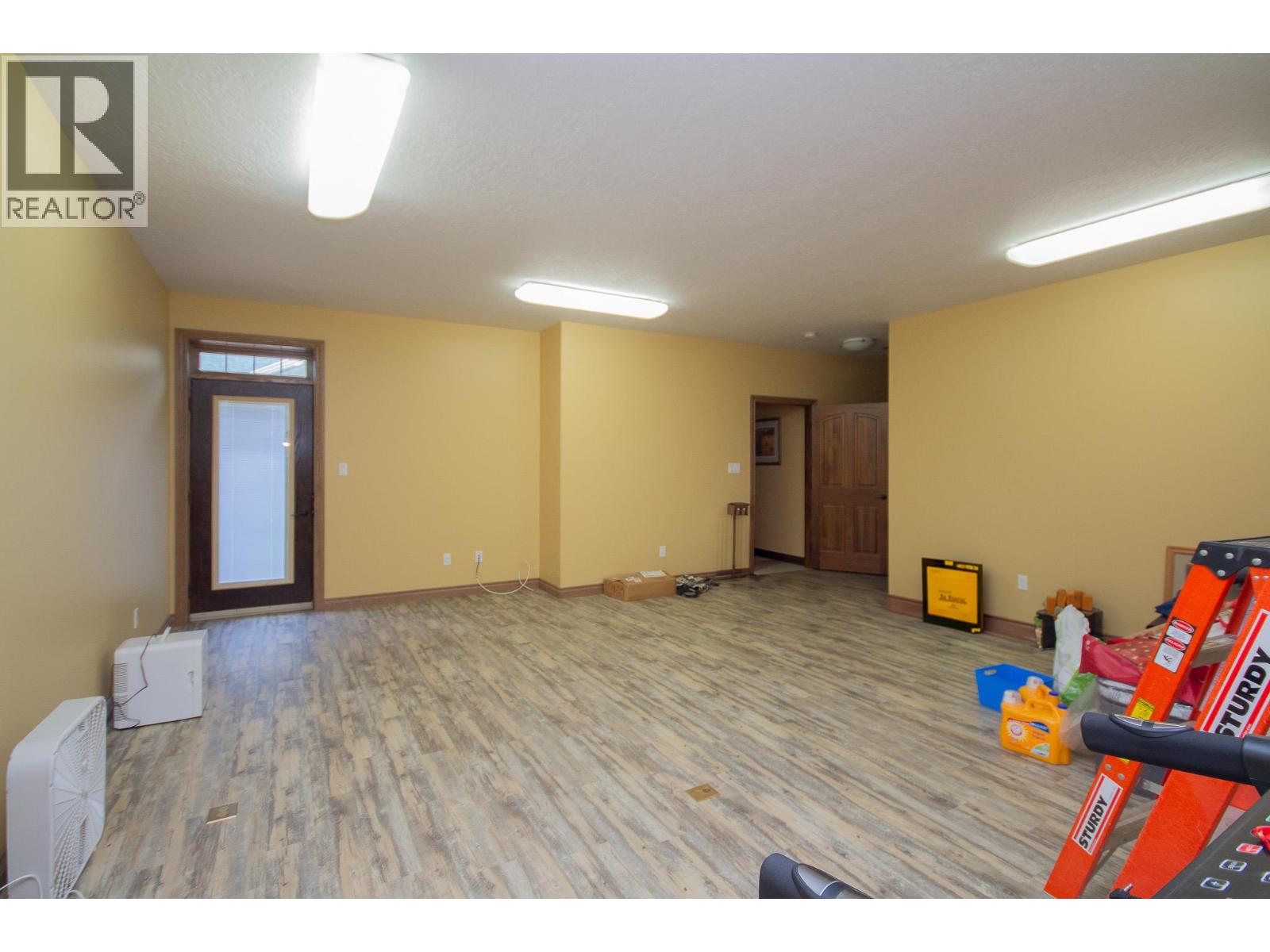 2713 210 Road Property Photo 26