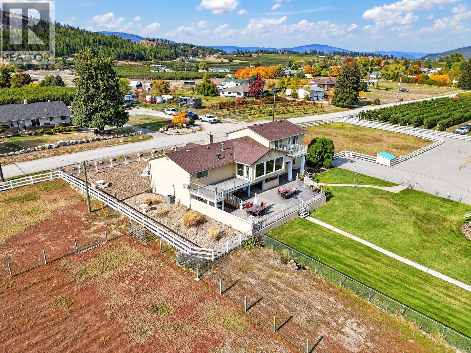 9771 Read Road Property Photo 1