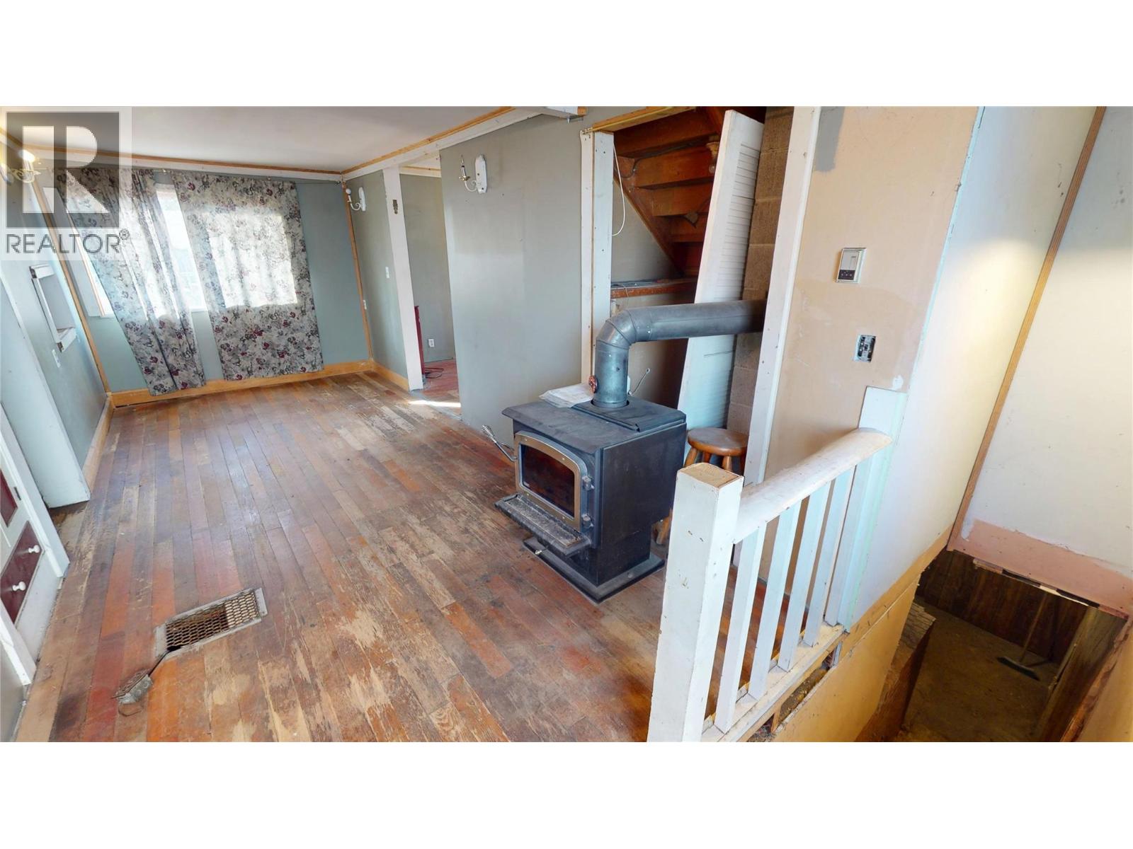 312 3rd Avenue S Property Photo 15