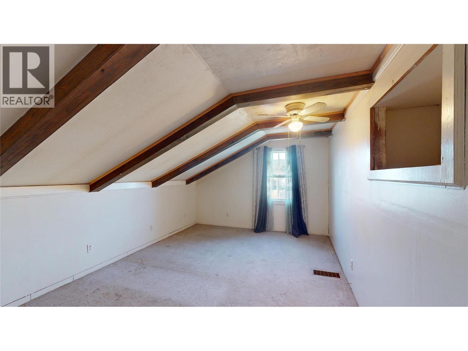 312 3rd Avenue S Property Photo 28