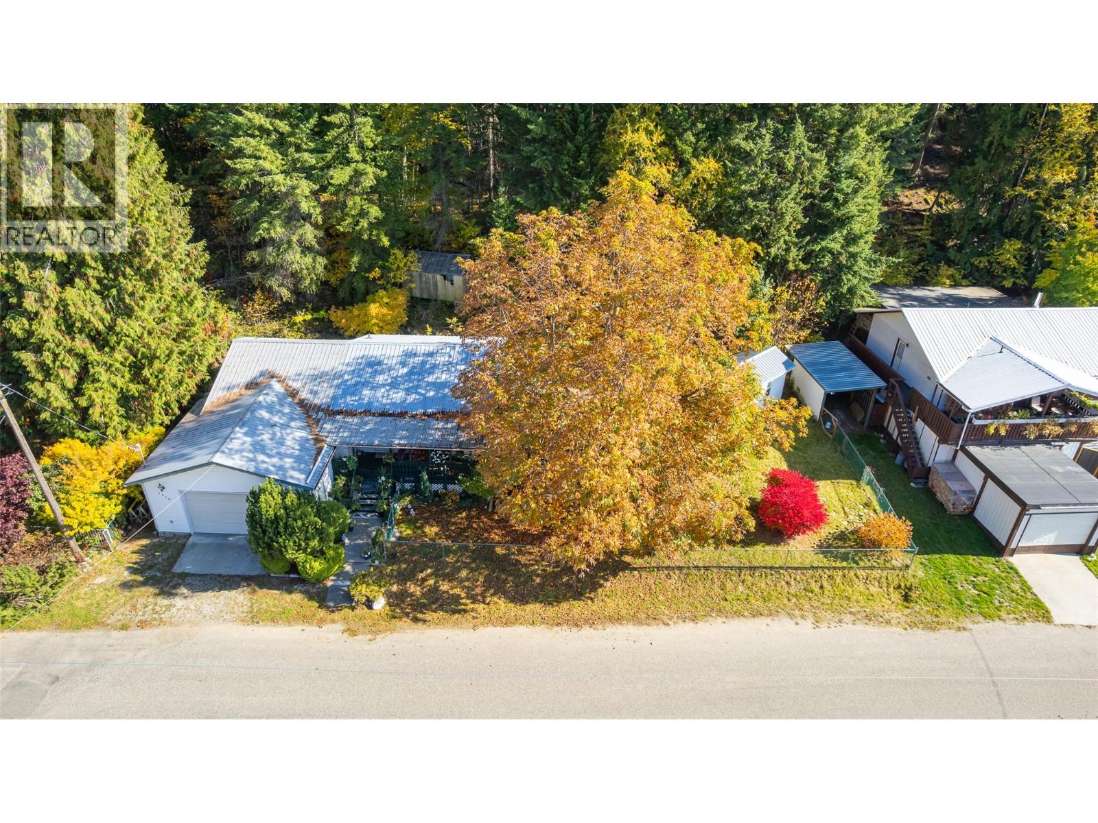 1418 Campbell Avenue Property Photo 1