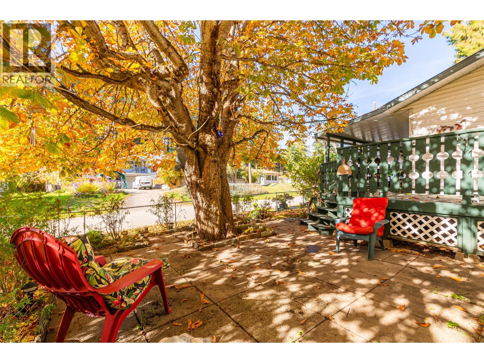 1418 Campbell Avenue Property Photo 2
