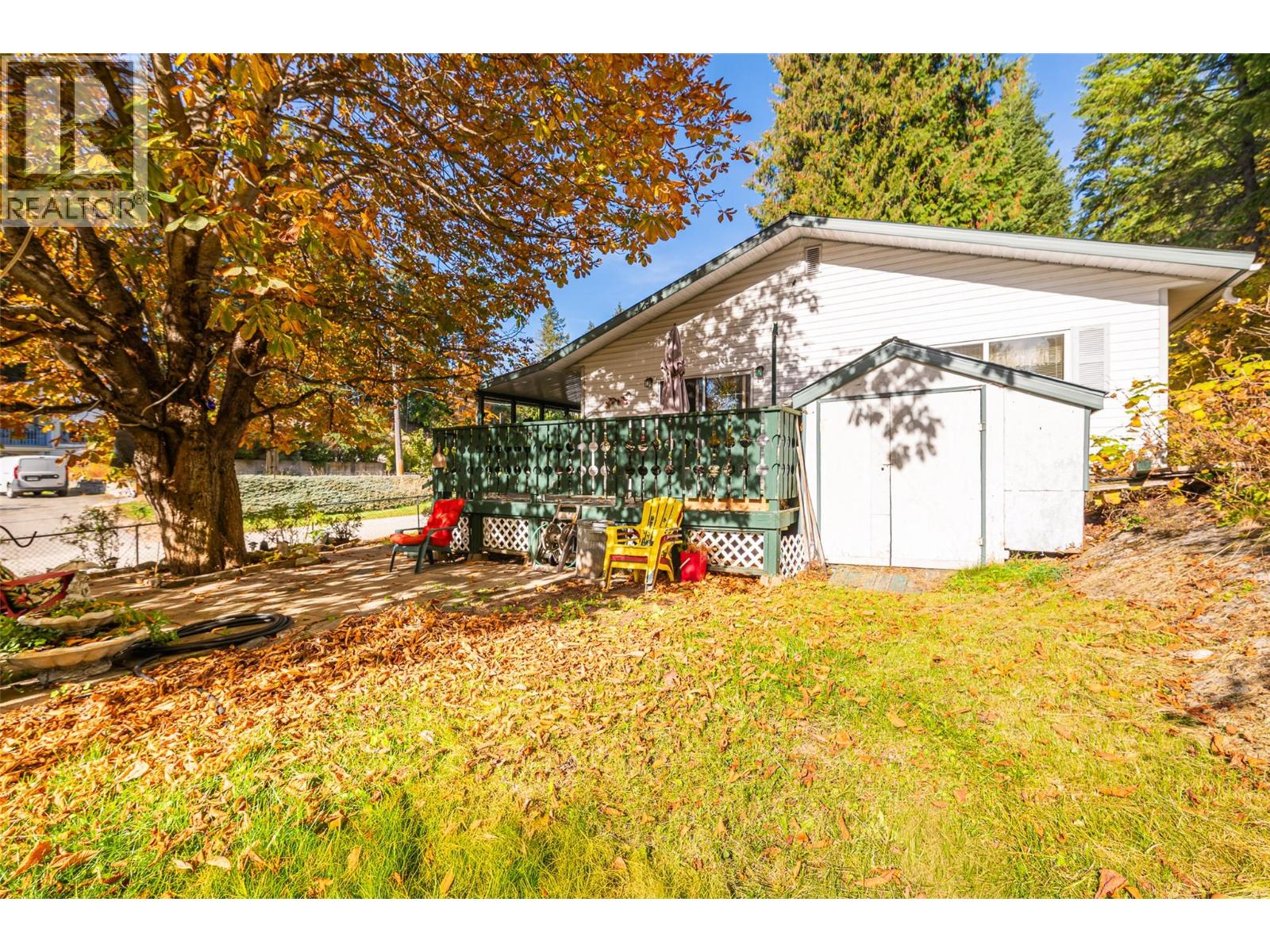 1418 Campbell Avenue Property Photo 11