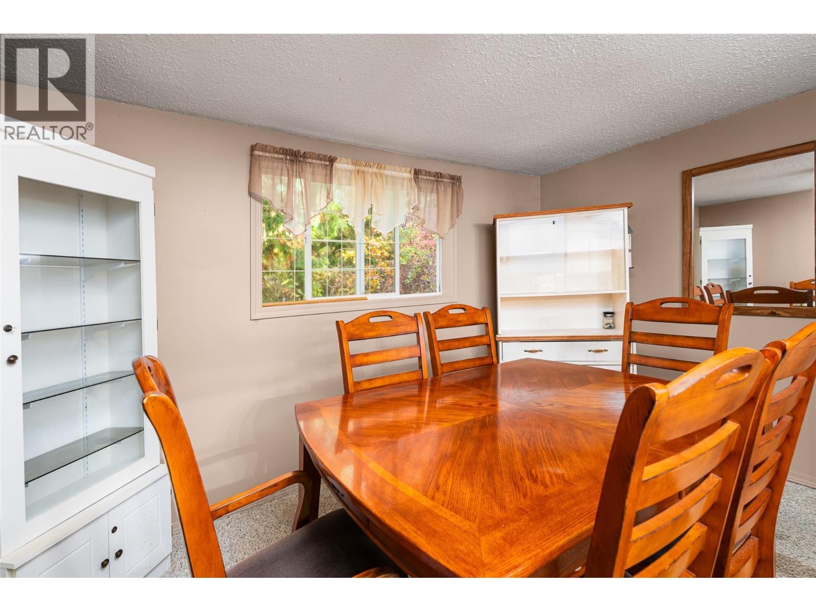 1418 Campbell Avenue Property Photo 19