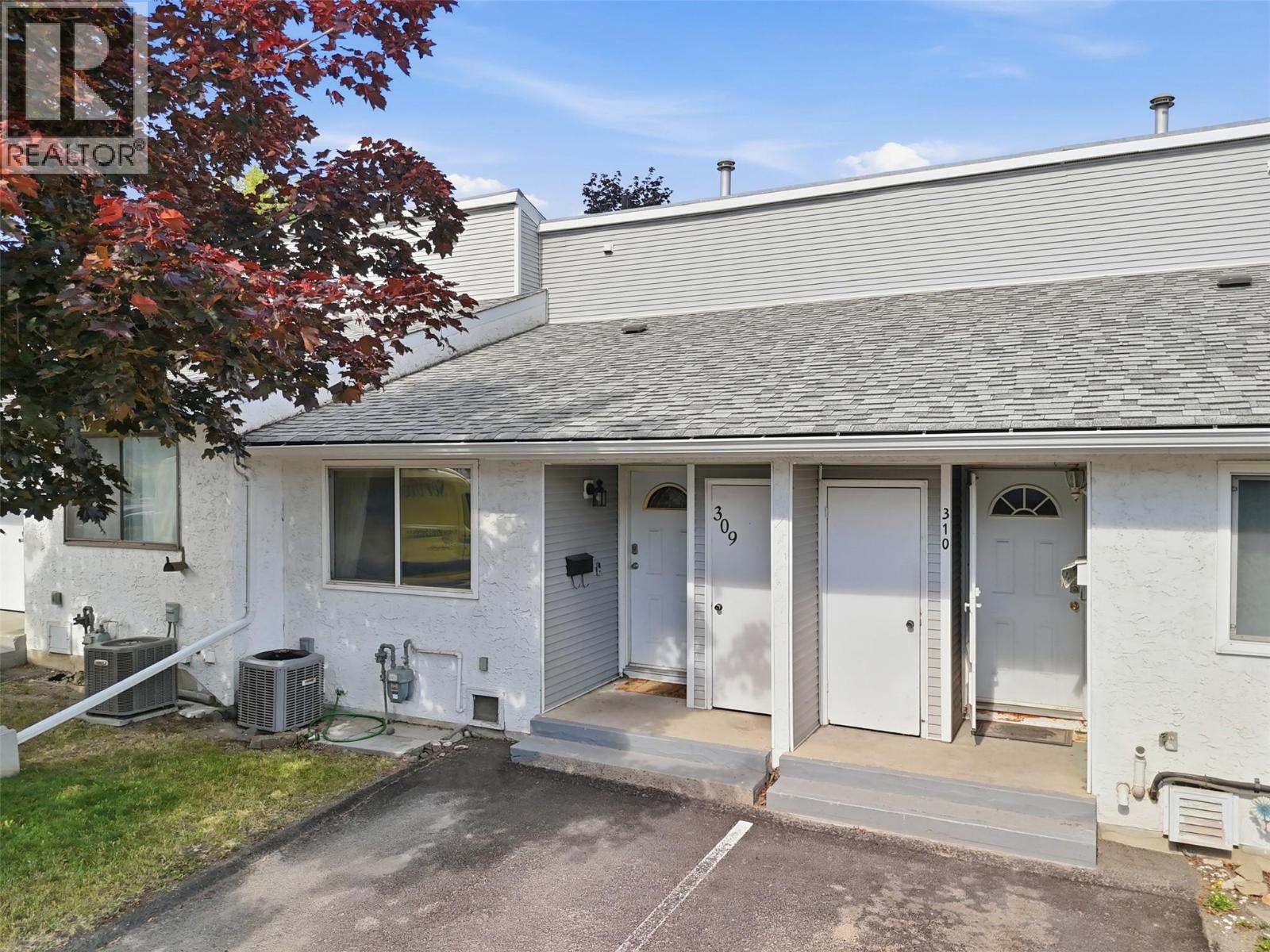1780 Springview Place Unit# 309 Property Photo 2