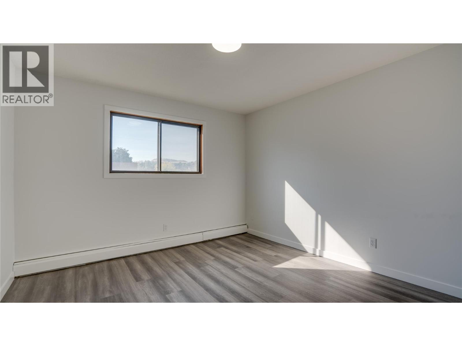 3608 27 Avenue Unit# 105 Property Photo 16