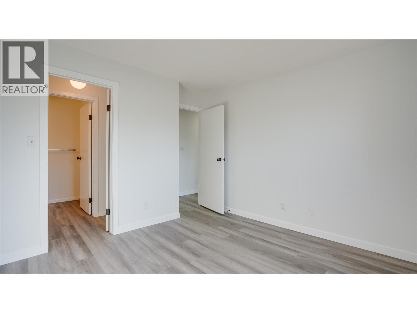 3608 27 Avenue Unit# 105 Property Photo 17