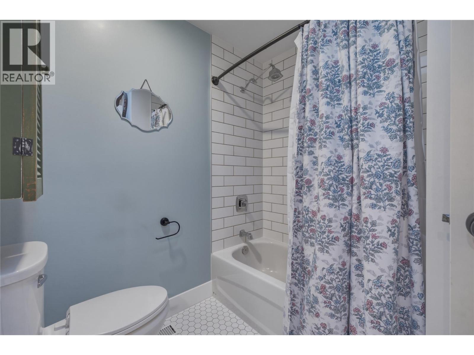 4850 Chatham Road Property Photo 23