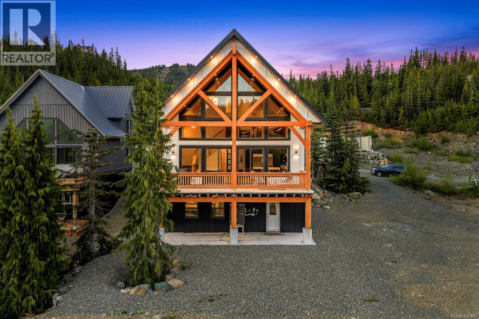 455 Arrowsmith Ridge Property Photo 6
