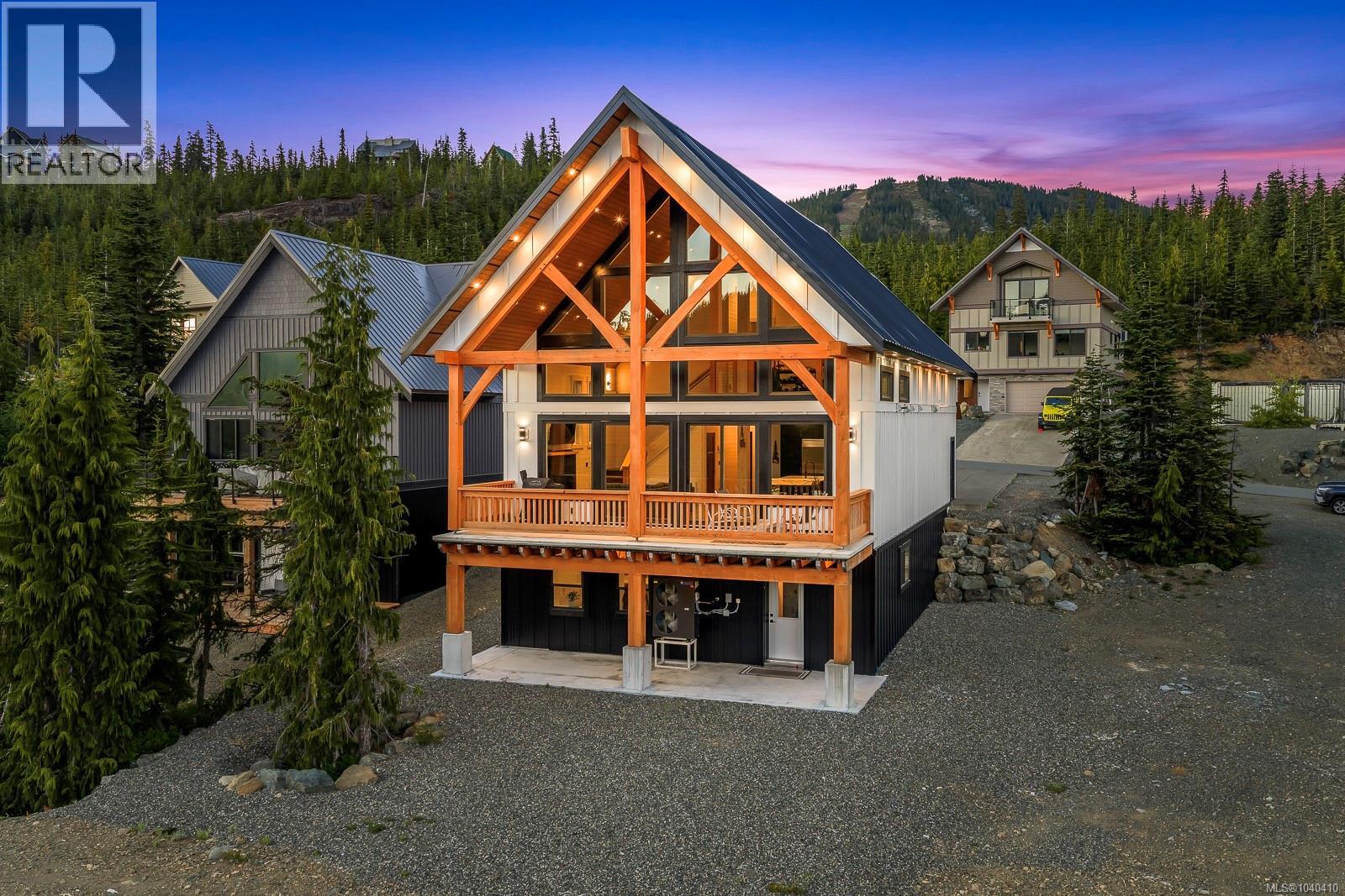 455 Arrowsmith Ridge Property Photo 8