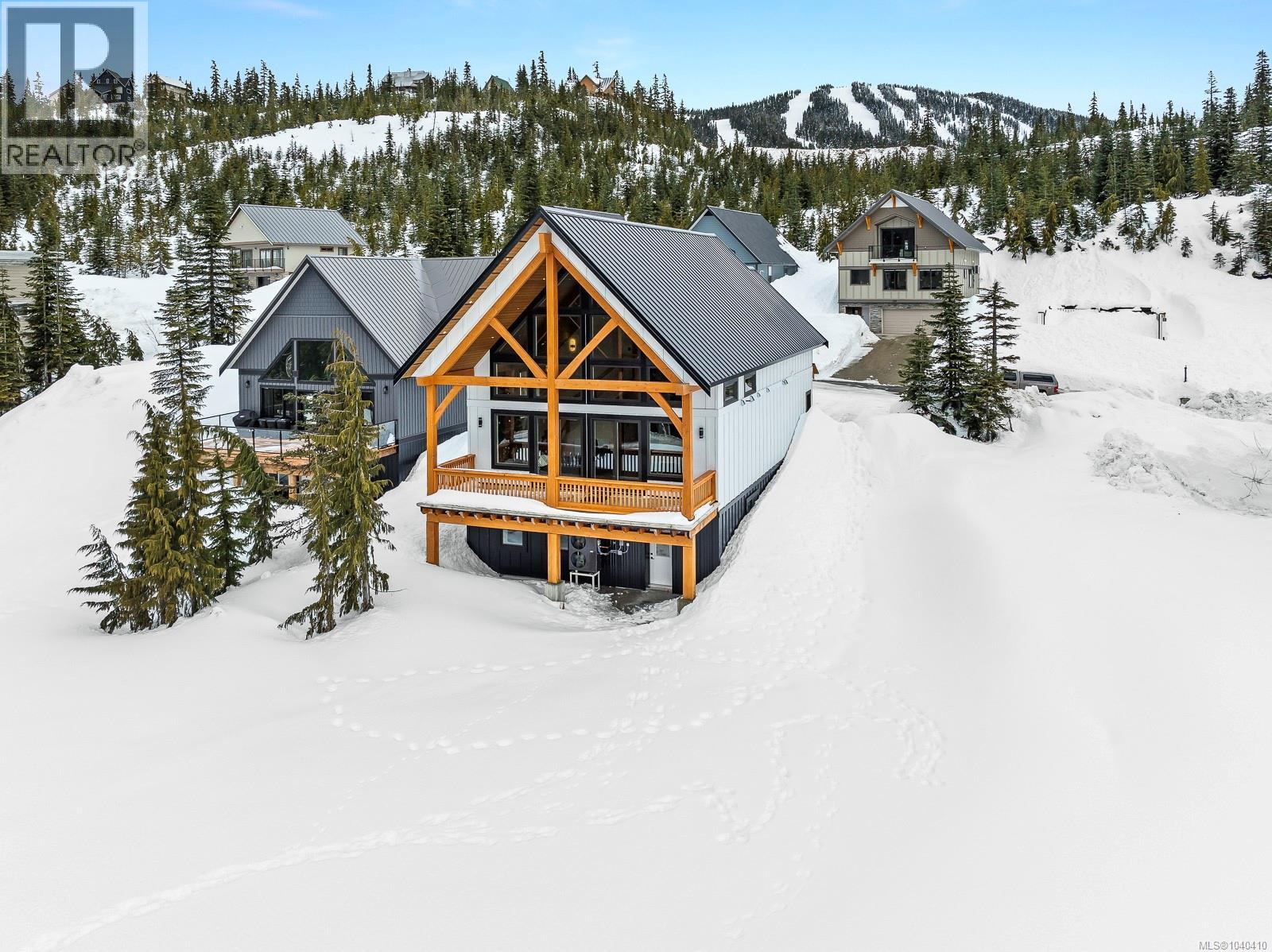 455 Arrowsmith Ridge Property Photo 11