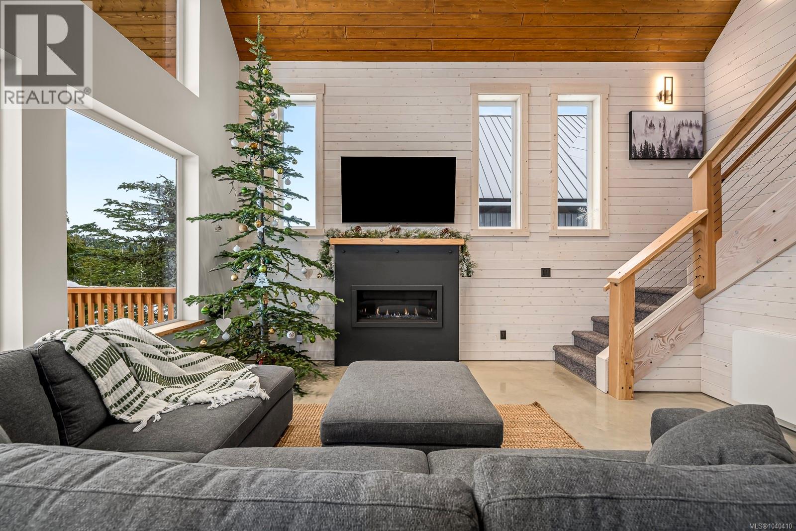 455 Arrowsmith Ridge Property Photo 34