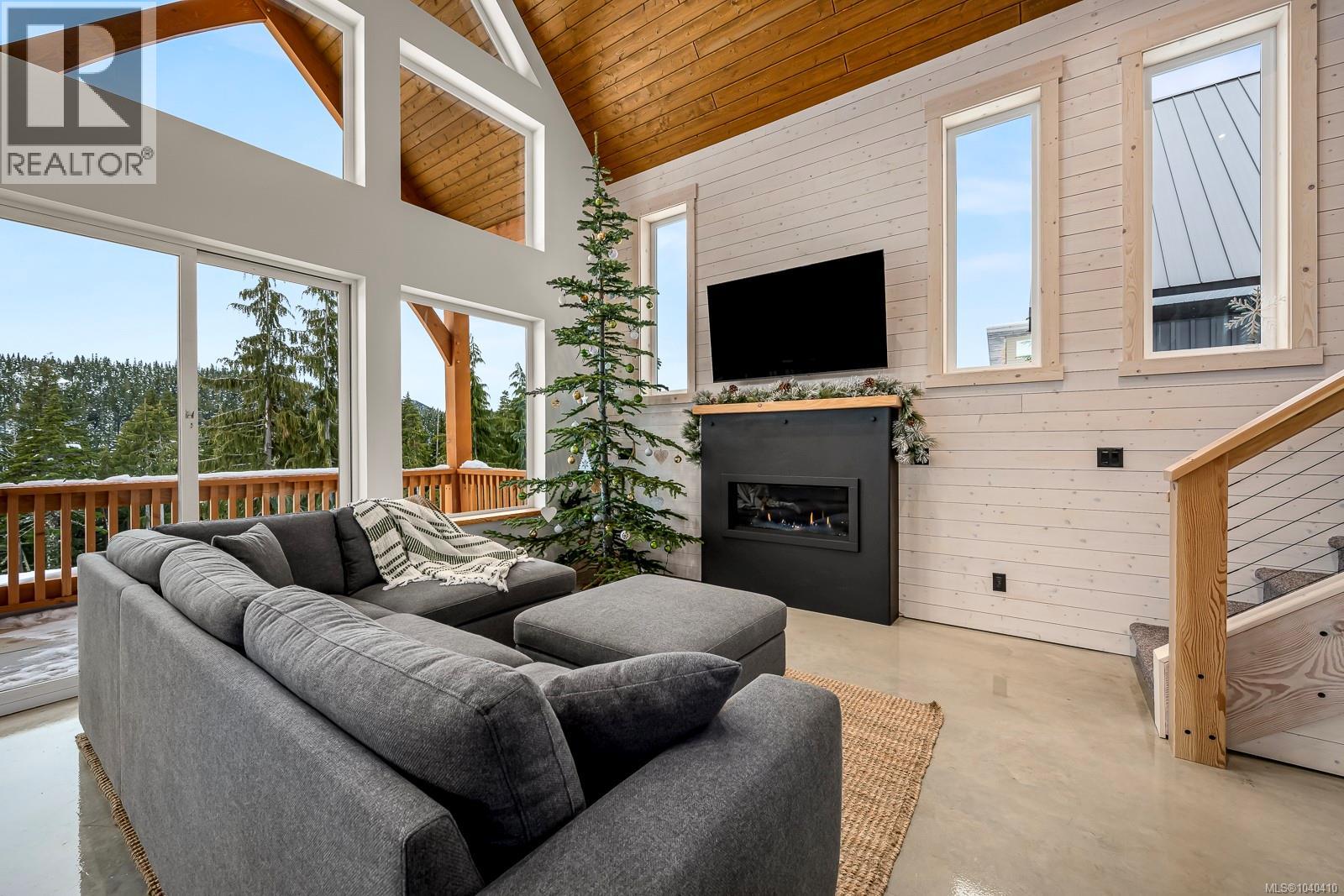 455 Arrowsmith Ridge Property Photo 35